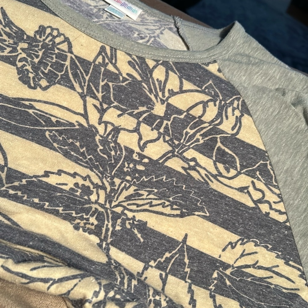 LulaRoe Randy size 2xl